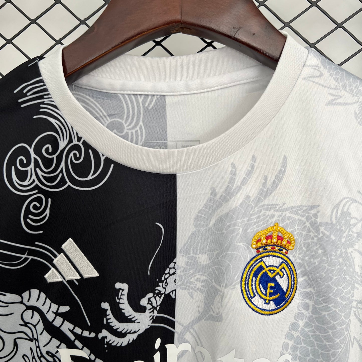Real Madrid Black/White Premium Kids Set
