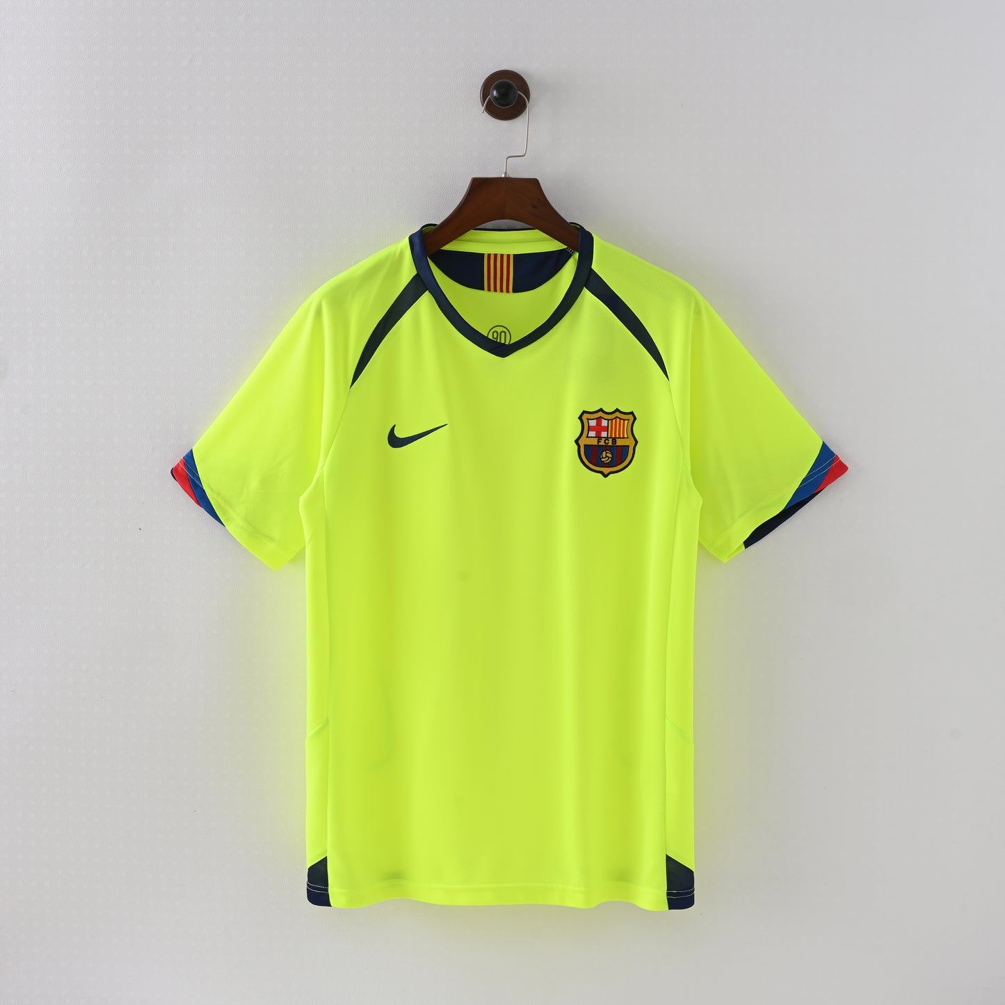 Retro Barcelona Third Jersey 2005/06