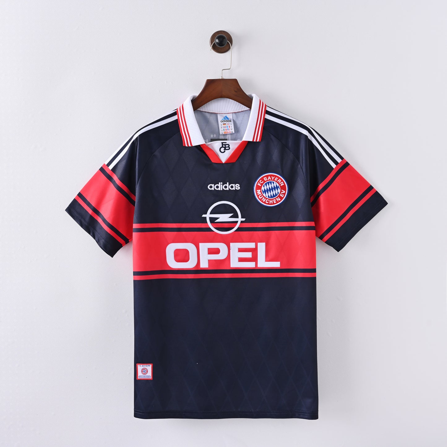 Retro Bayern Munich 97/99 Home Jersey
