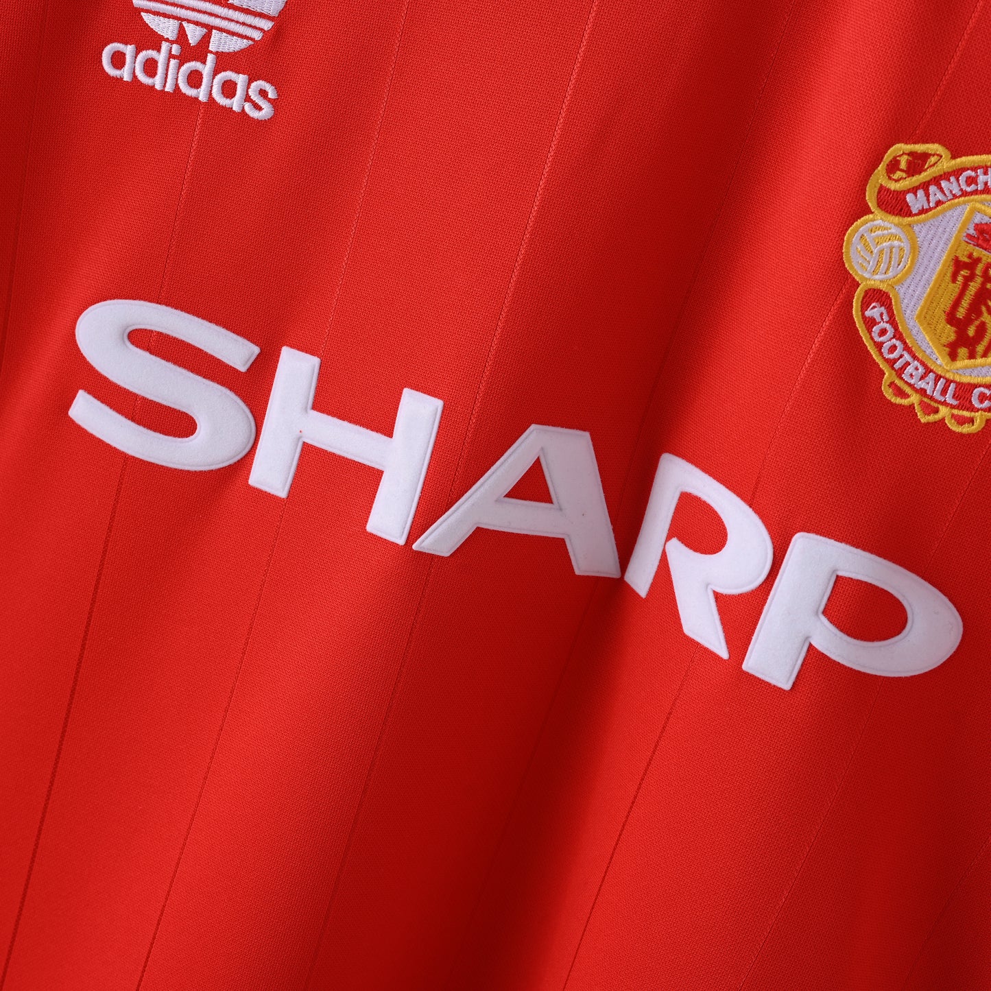 Retro Manchester United Home 1983/84