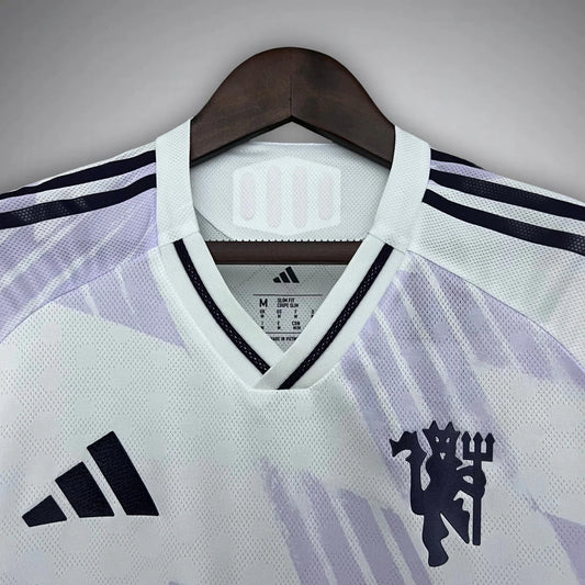 25/26 Manchester United Away Kit