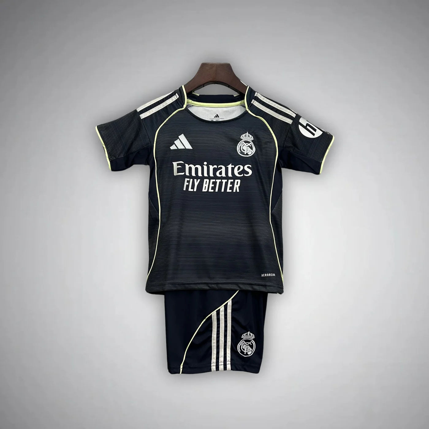 Real Madrid 2025/26 Away Kids Size Jersey Set