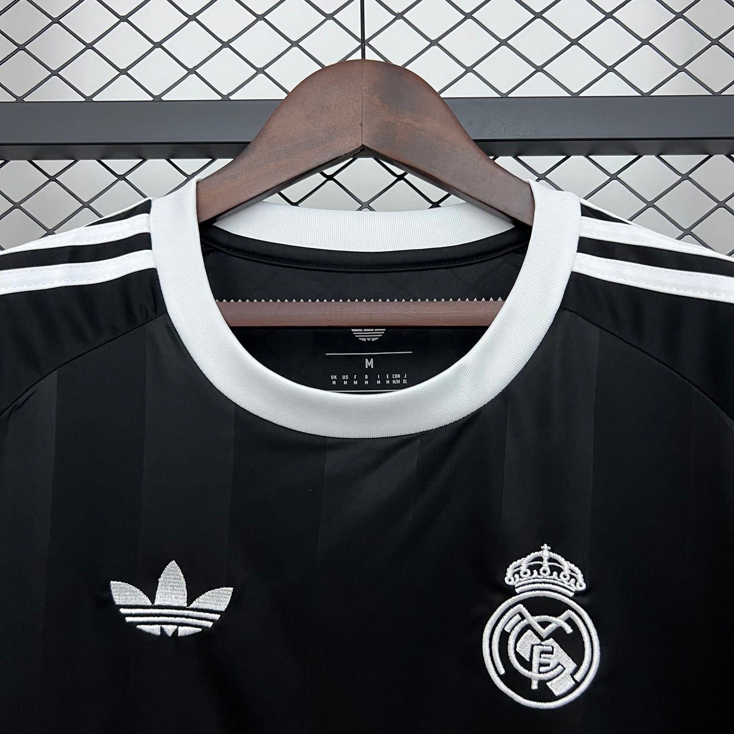 Real Madrid 25/26 Goalkeeper Away Jersey