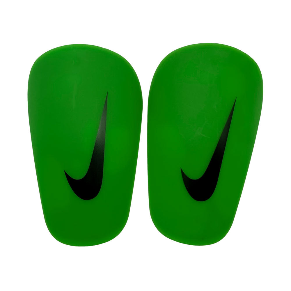 Lightweight NikE Shin Pads