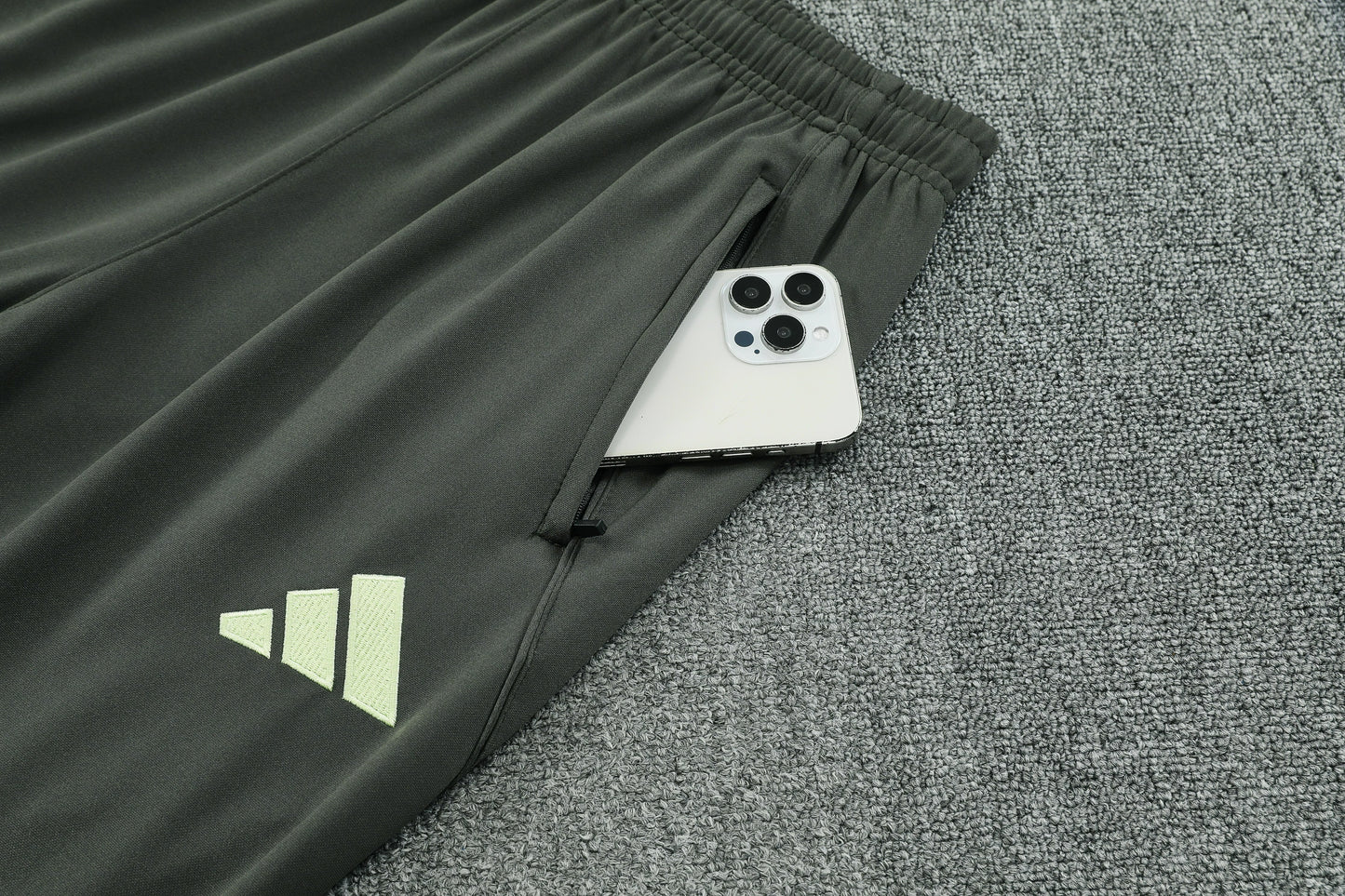 Real Madrid 25/26 Training Tracksuit Set 2