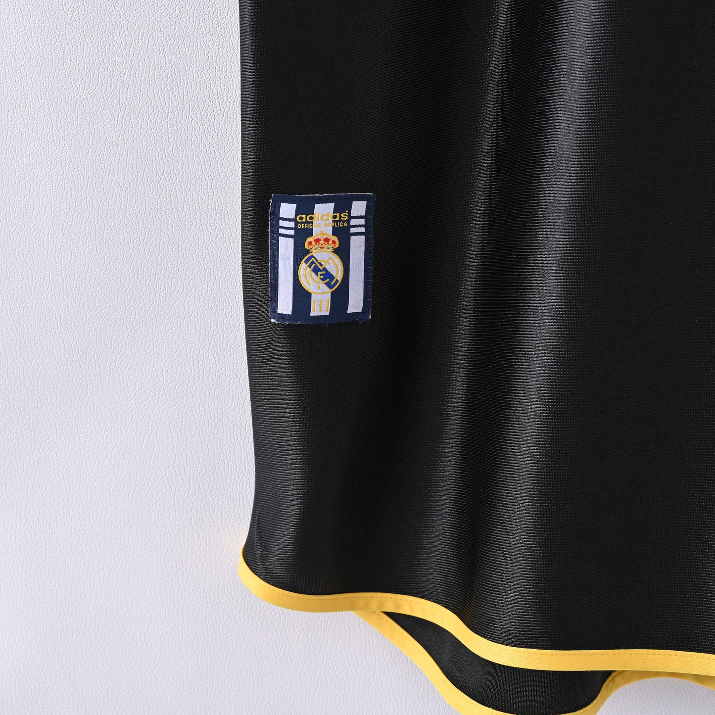 Real Madrid Retro Away Jersey 1999/01