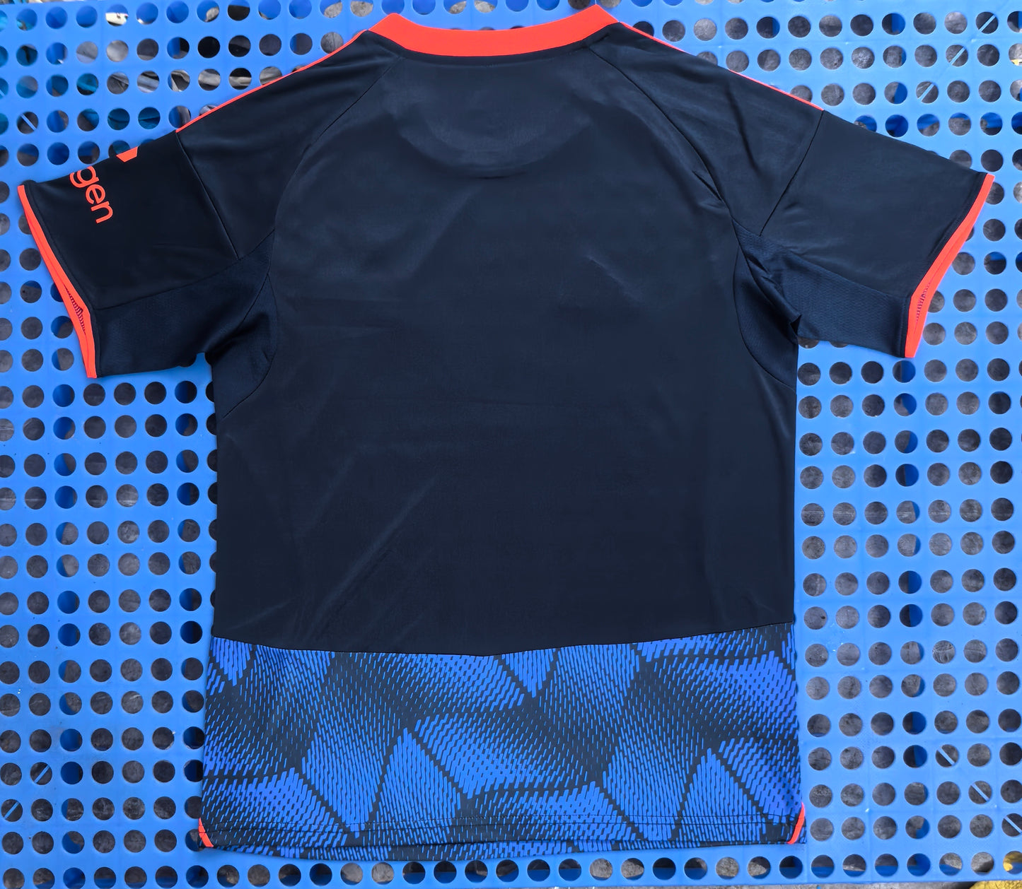 Nottingham Forest 25/26 Third Jersey