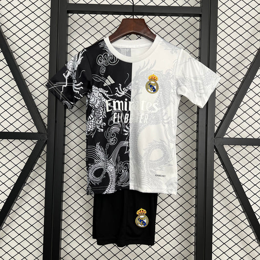 Real Madrid Black/White Premium Kids Set