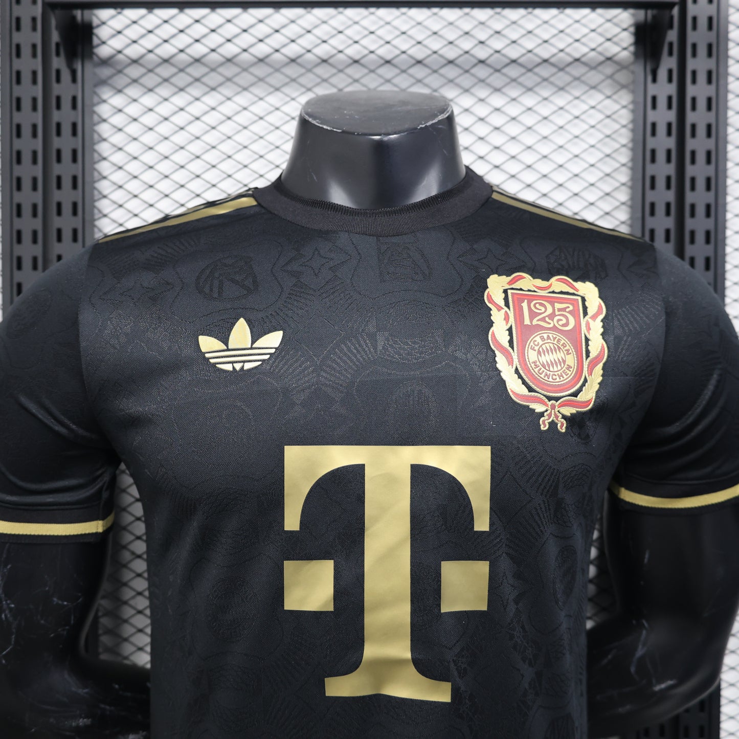 Bayern 125th Anniversary Special Edition Black