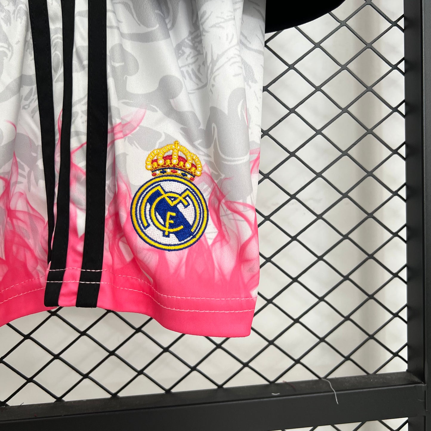 Real Madrid 'Rosada' Premium Kids Set