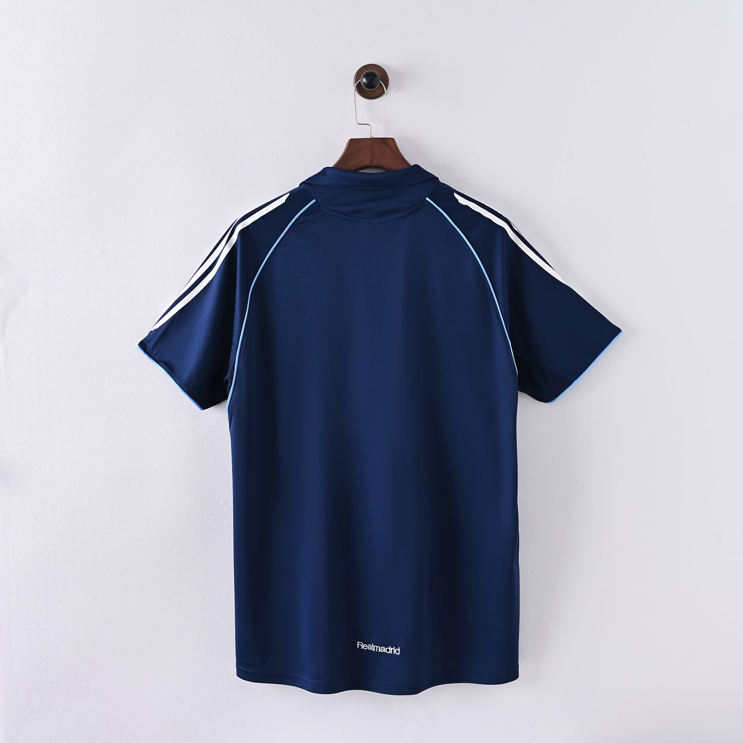 Retro Real Madrid Away Jersey 2005/06