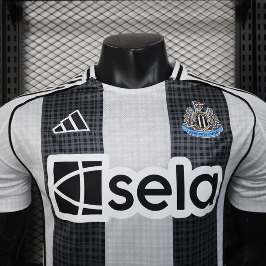 25-26 Newcastle United Home Authentic Jersey