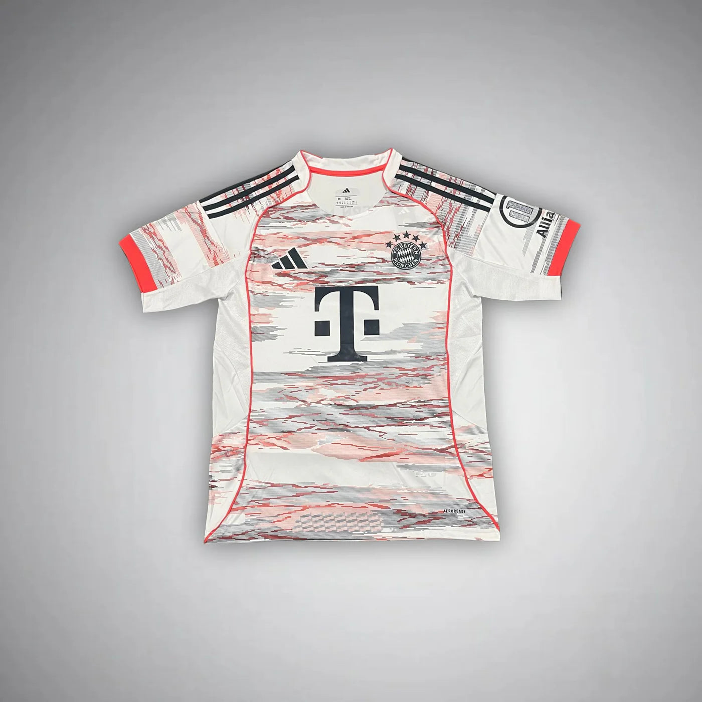 FC Bayern Munich 2025/26 Away Jersey