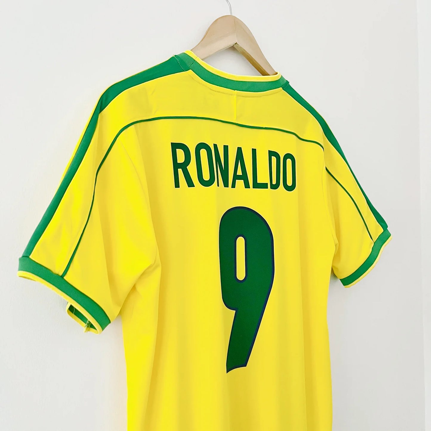 Camiseta retro de Brasil Copa del Mundo 1998 Local