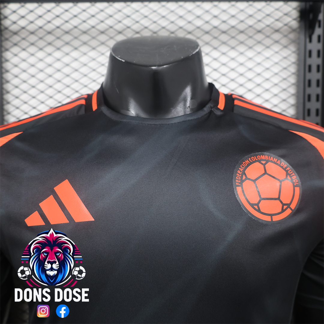 Camiseta de fútbol visitante de Colombia 2024