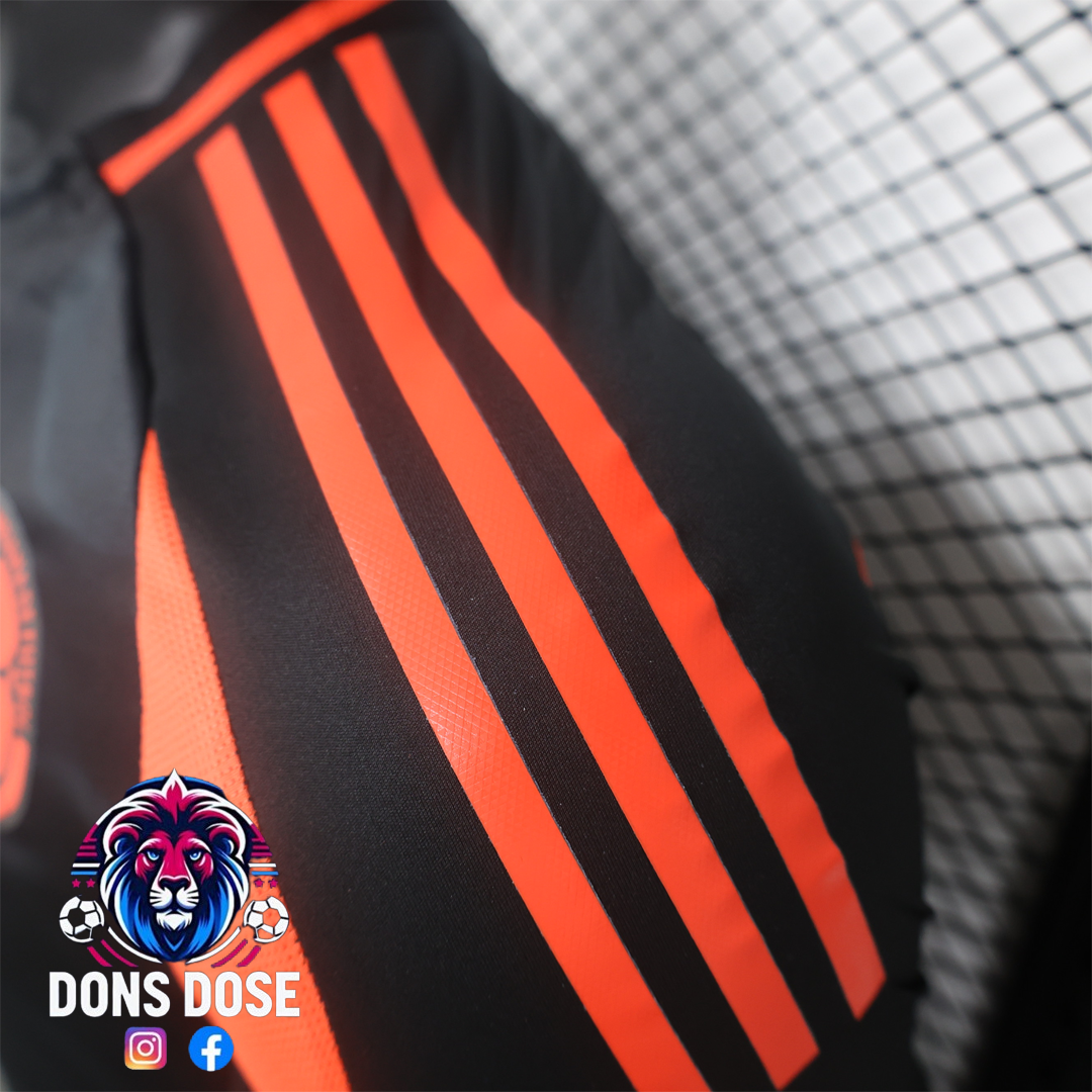 Camiseta de fútbol visitante de Colombia 2024