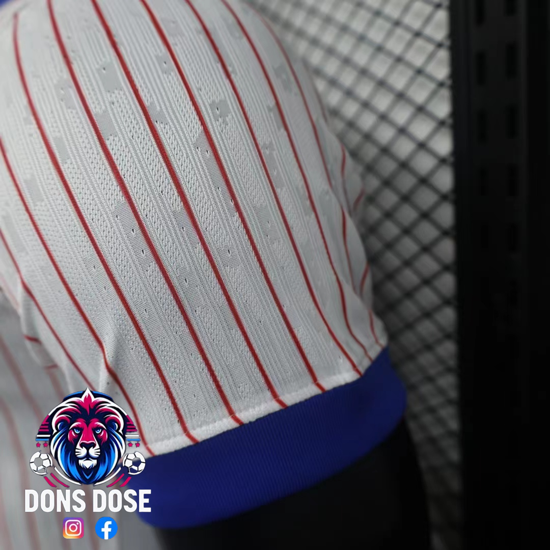 Camiseta de fútbol visitante de Francia 2024