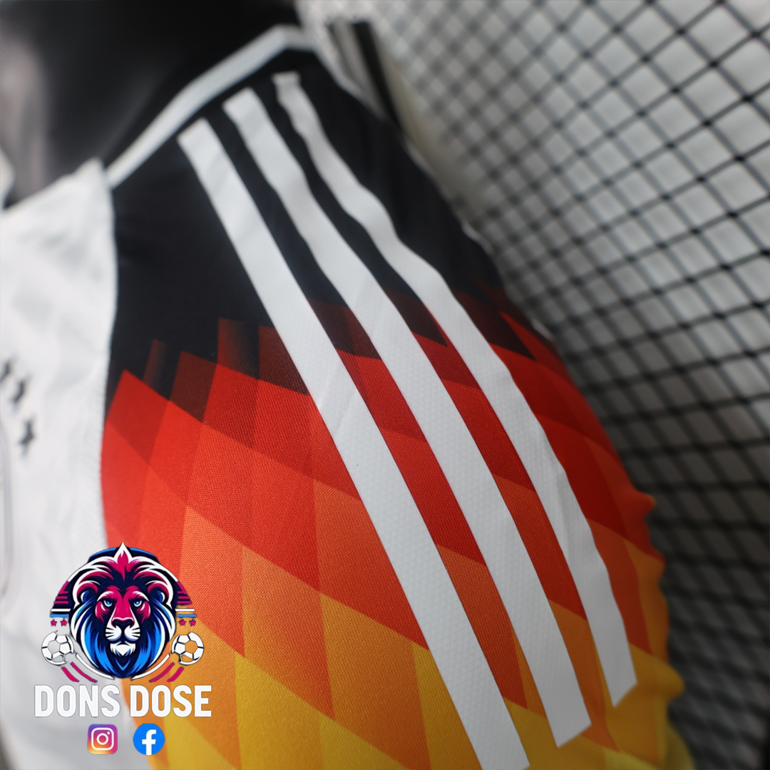 Camiseta de fútbol local de Alemania 2024