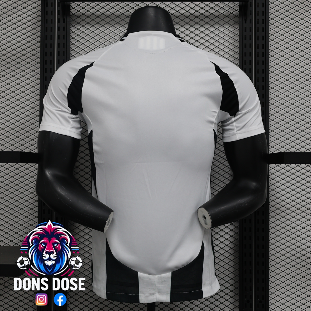 24/25 Juventus Home Player Jersey