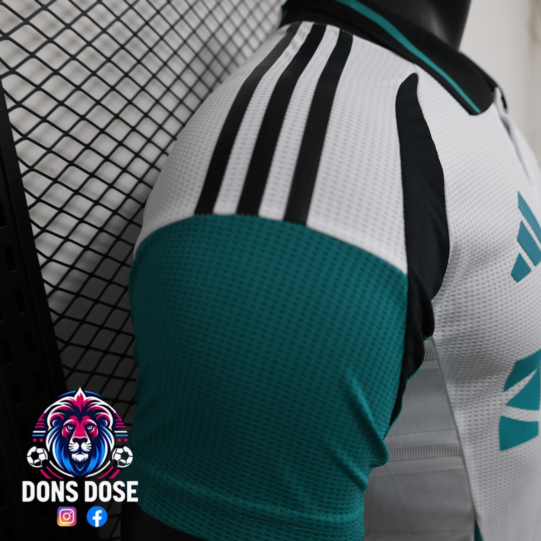 24/25 Newcastle United Third Player Jersey