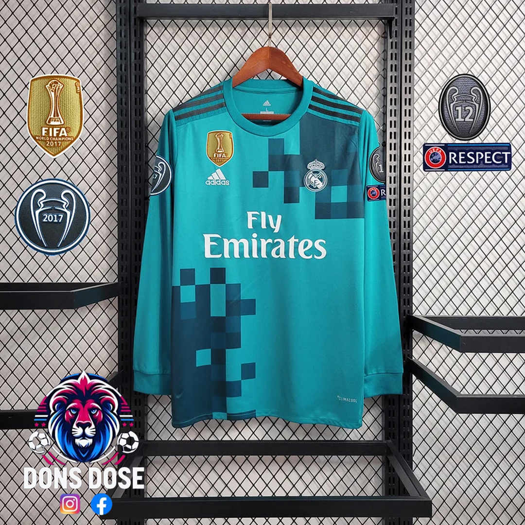 Retro Real Madrid 17/18 Third Jersey