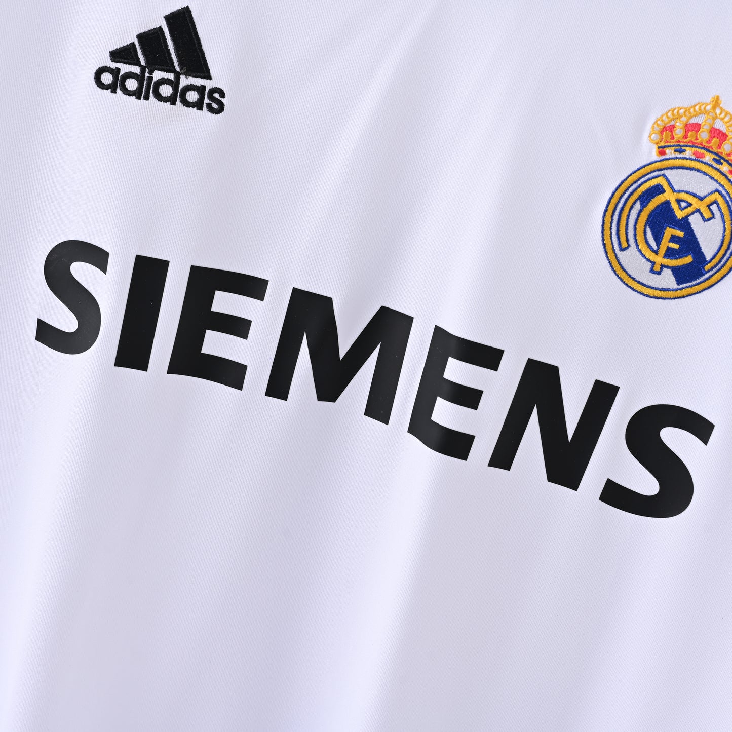 Retro Real Madrid Home Jersey 2005-06