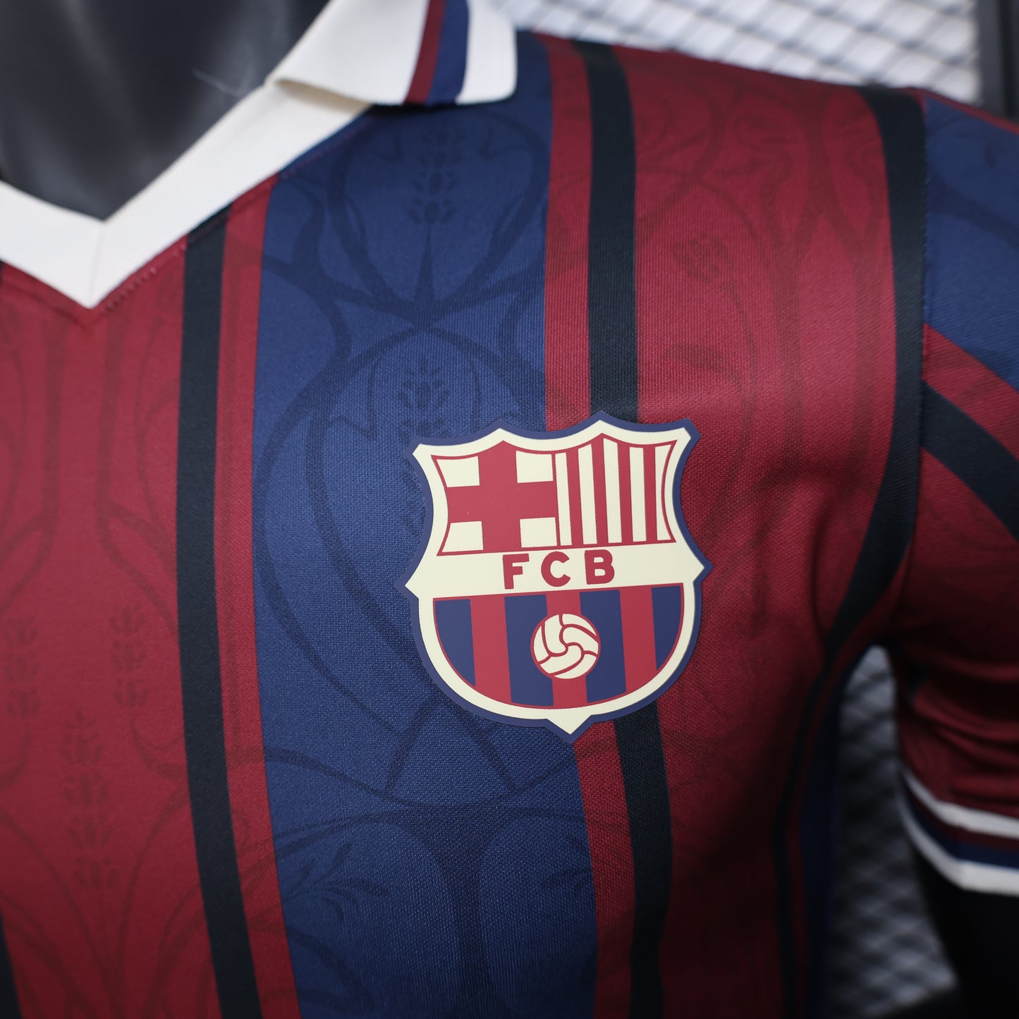 25/26 FC Barcelona Iconic Authentic Jersey