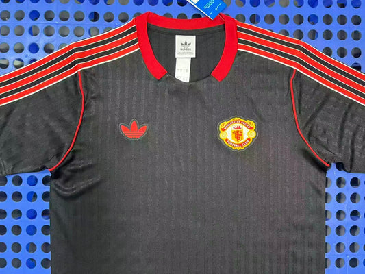 Manchester United Trefoil 25/26 T-Shirt Jersey