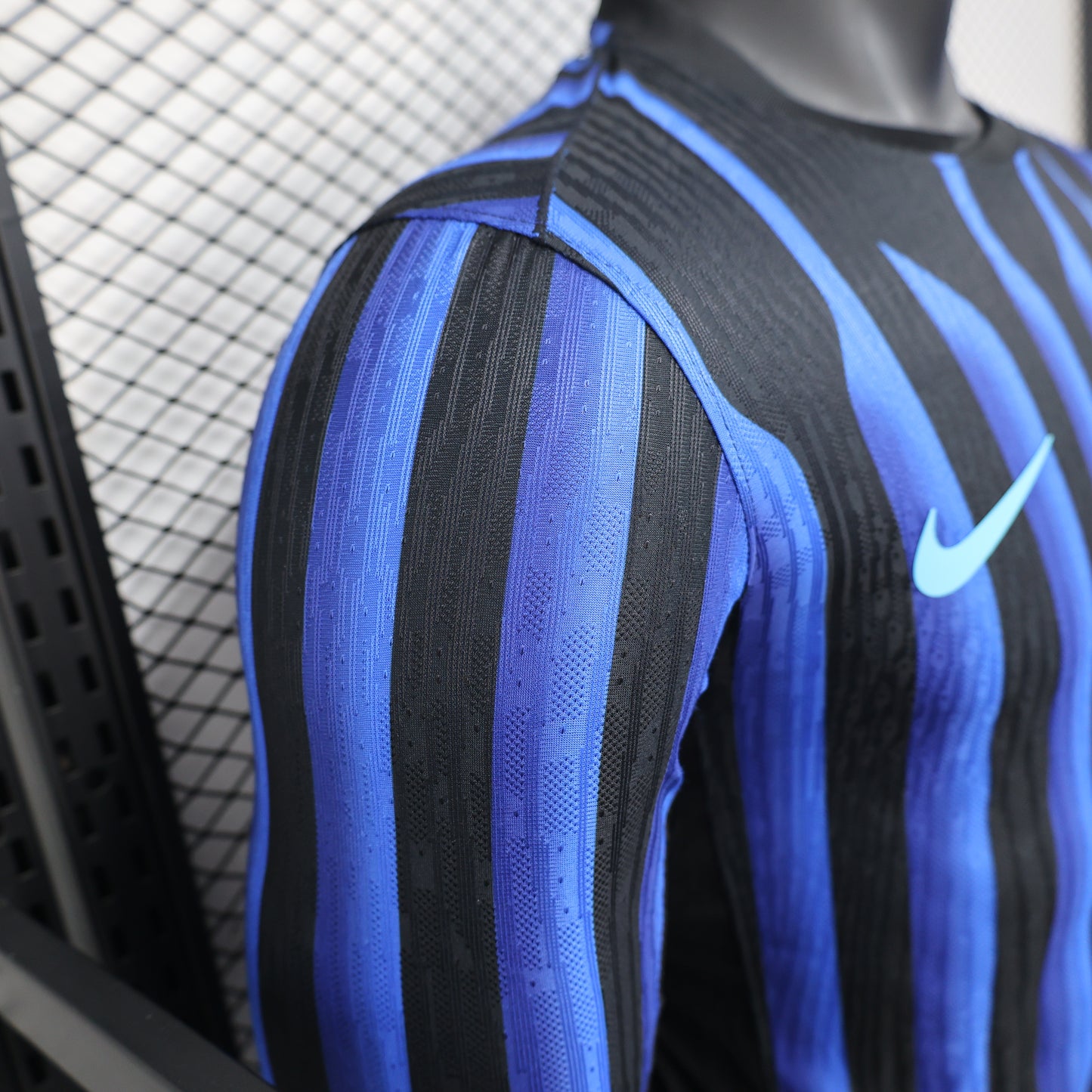 25-26 Inter Milan Home Long-Sleeve Authentic Jersey
