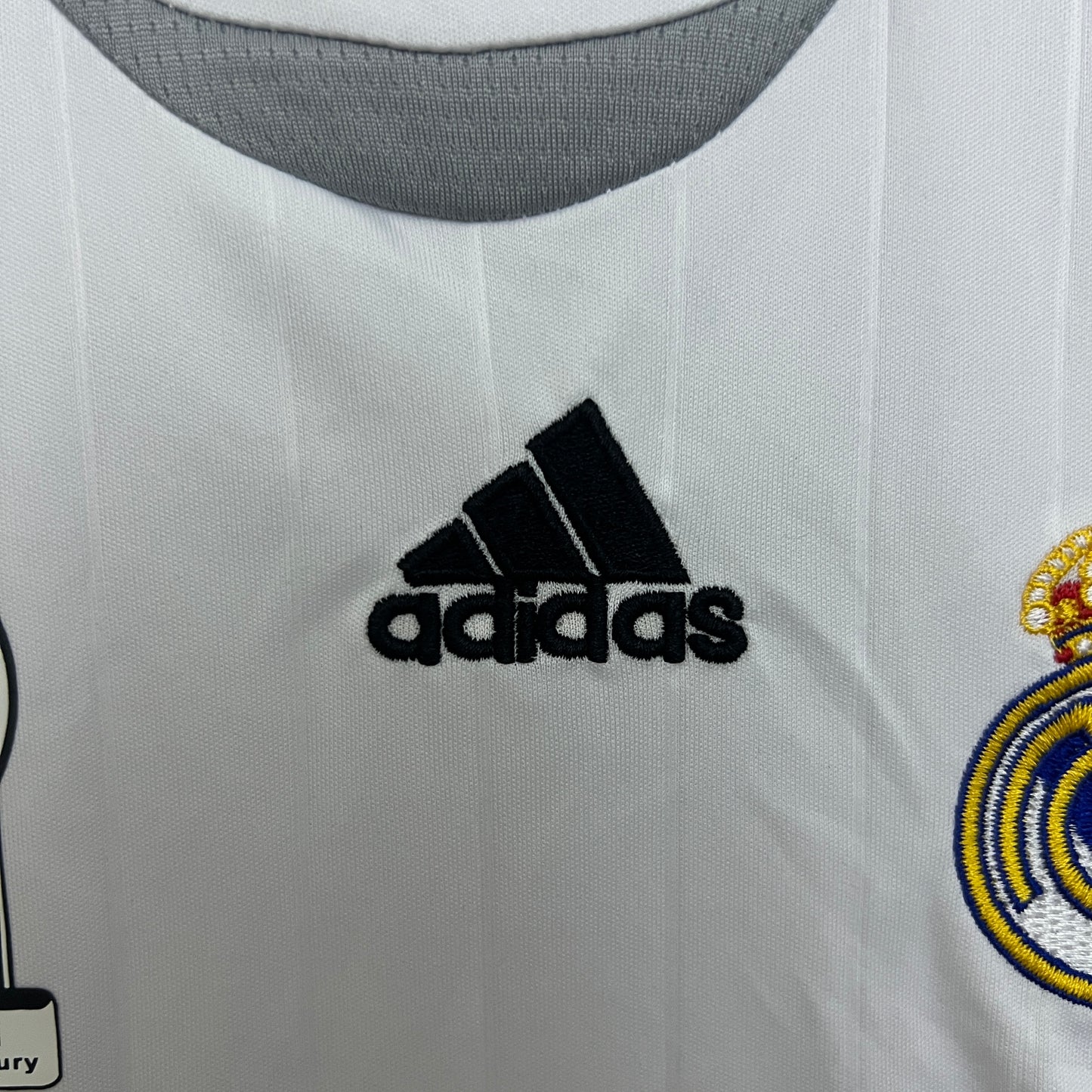 Retro Real Madrid 06/07 Home Premium Kids Set