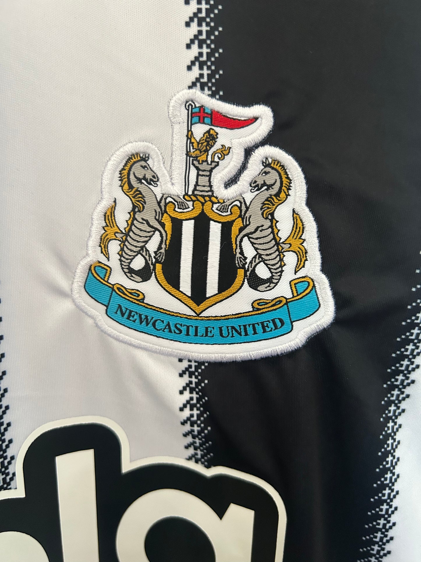 Newcastle United 25/26 Home Jersey
