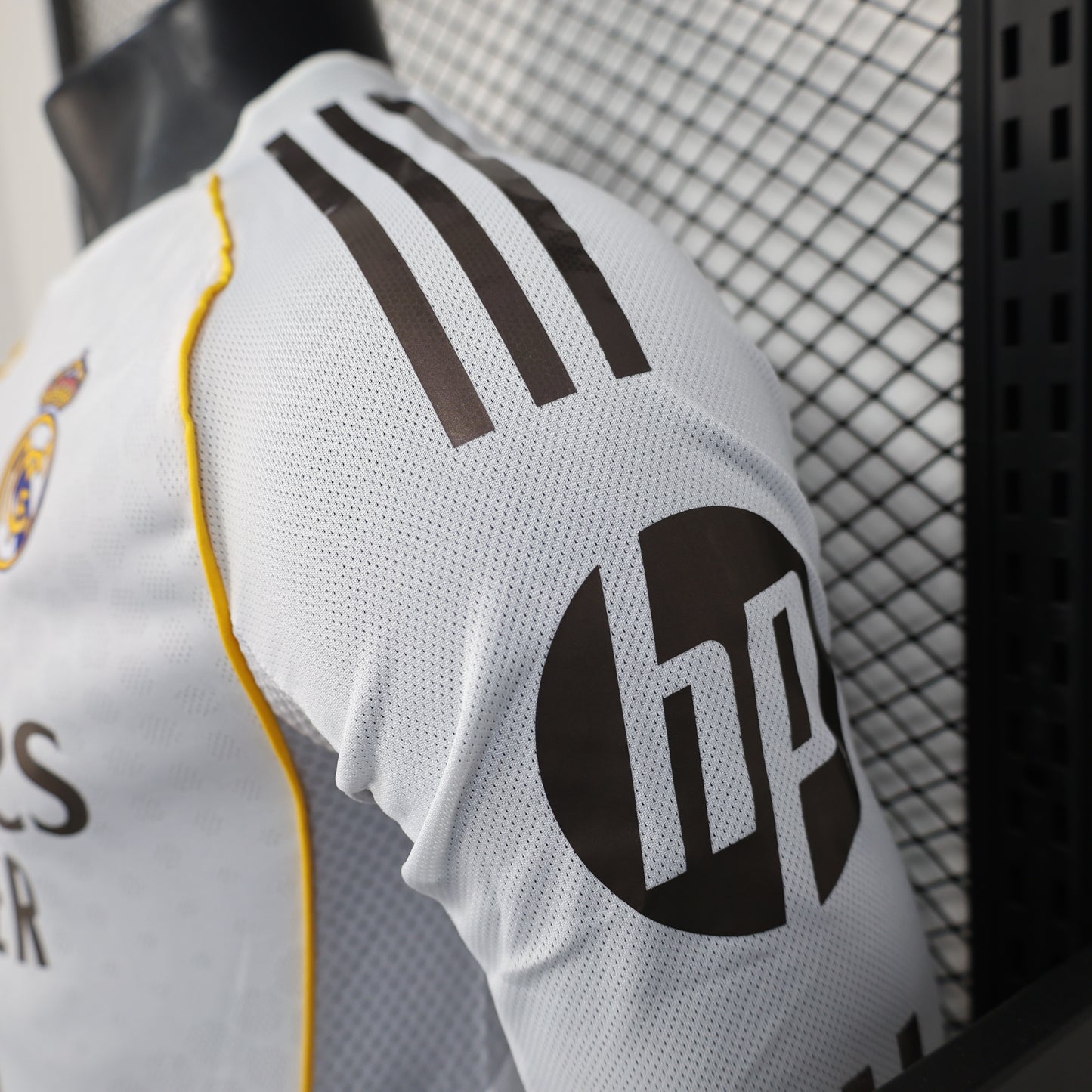 25-26 Real Madrid Home Long-Sleeve Authentic Jersey