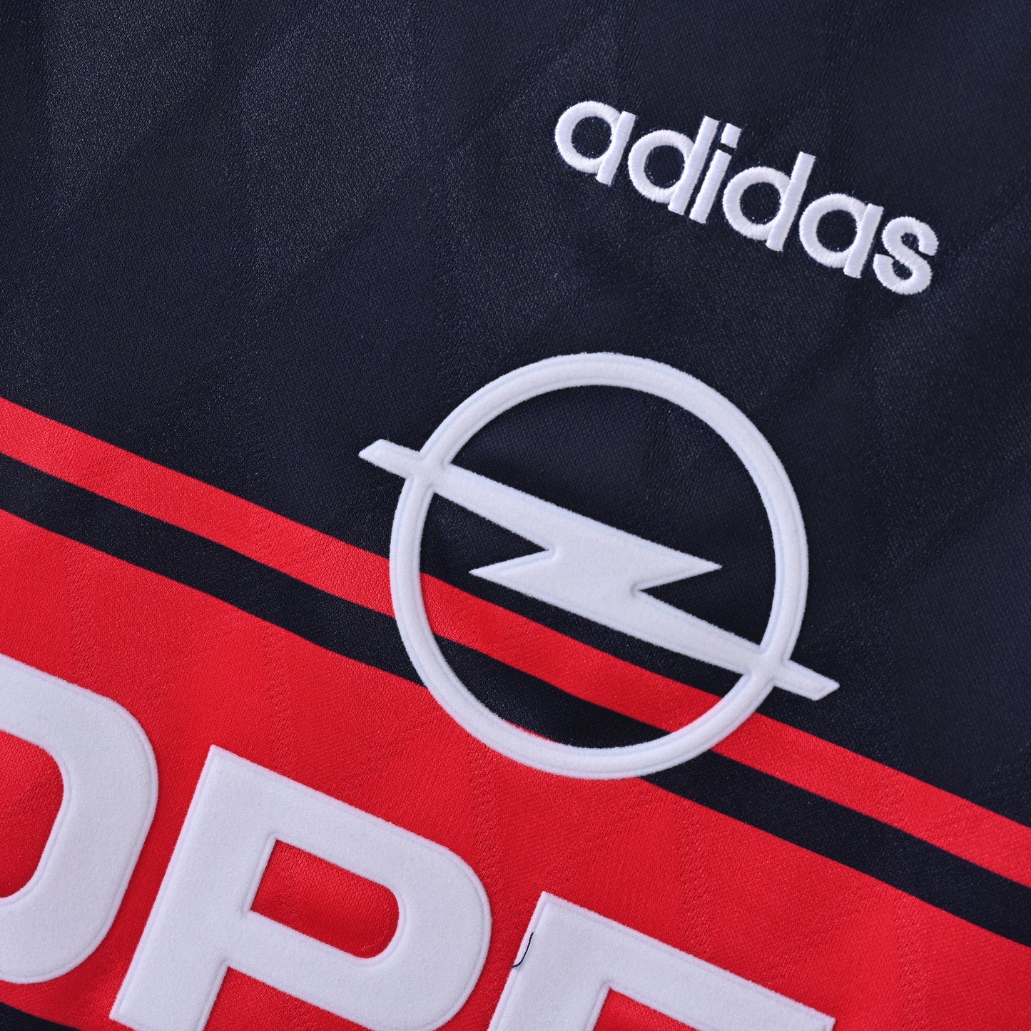 Retro Bayern Munich 97/99 Home Jersey