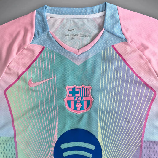 FC Barcelona "Dreamwave" Premium Kit