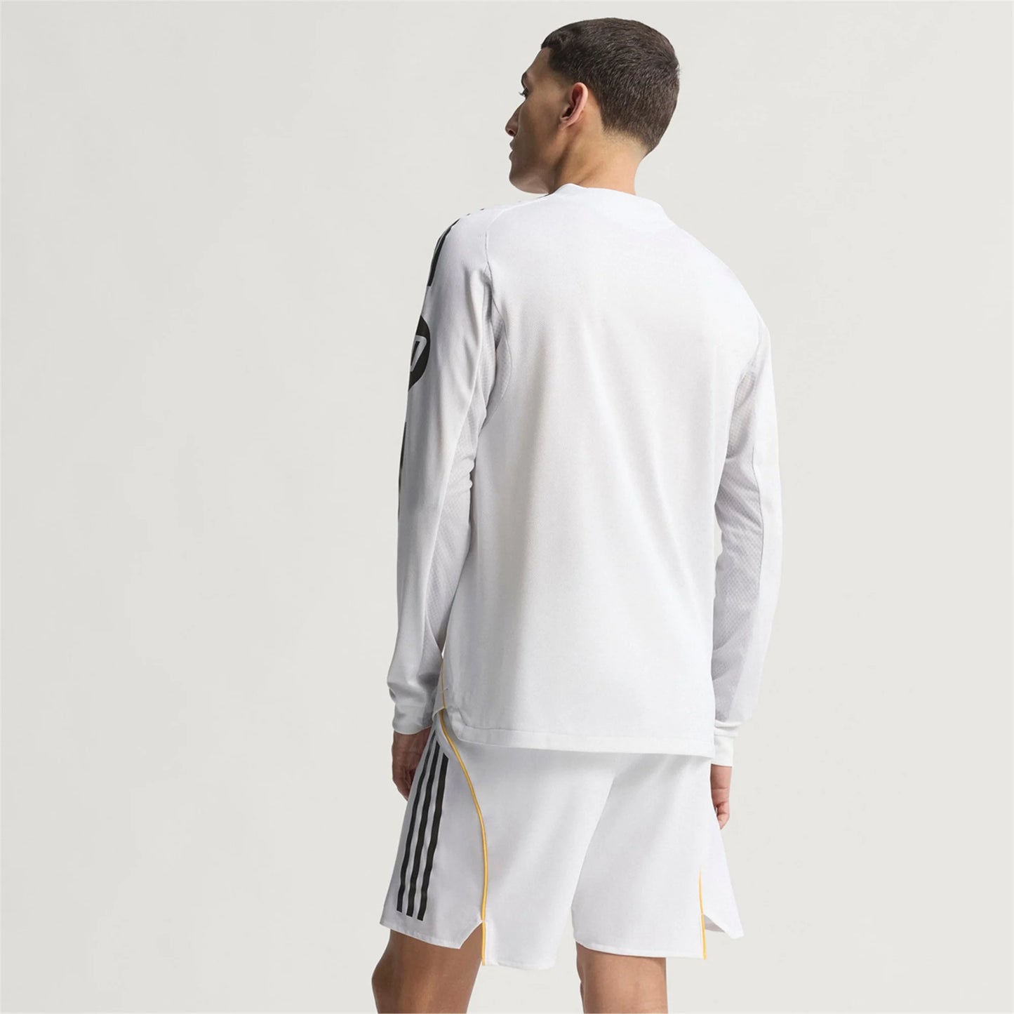 Real Madrid 25/26 Authentic/Player Long Sleeve Home Jersey