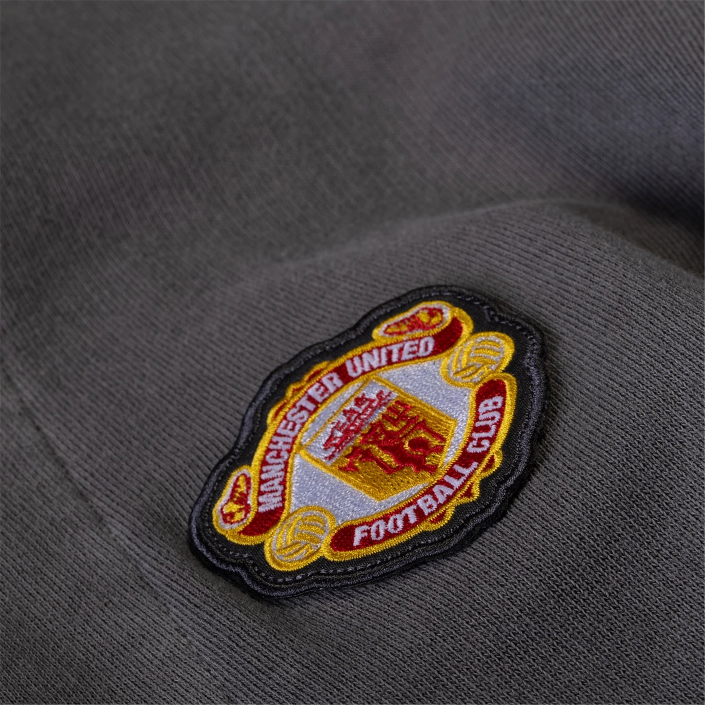 Manchester United 2025 Icon Long Sleeve Training Jersey