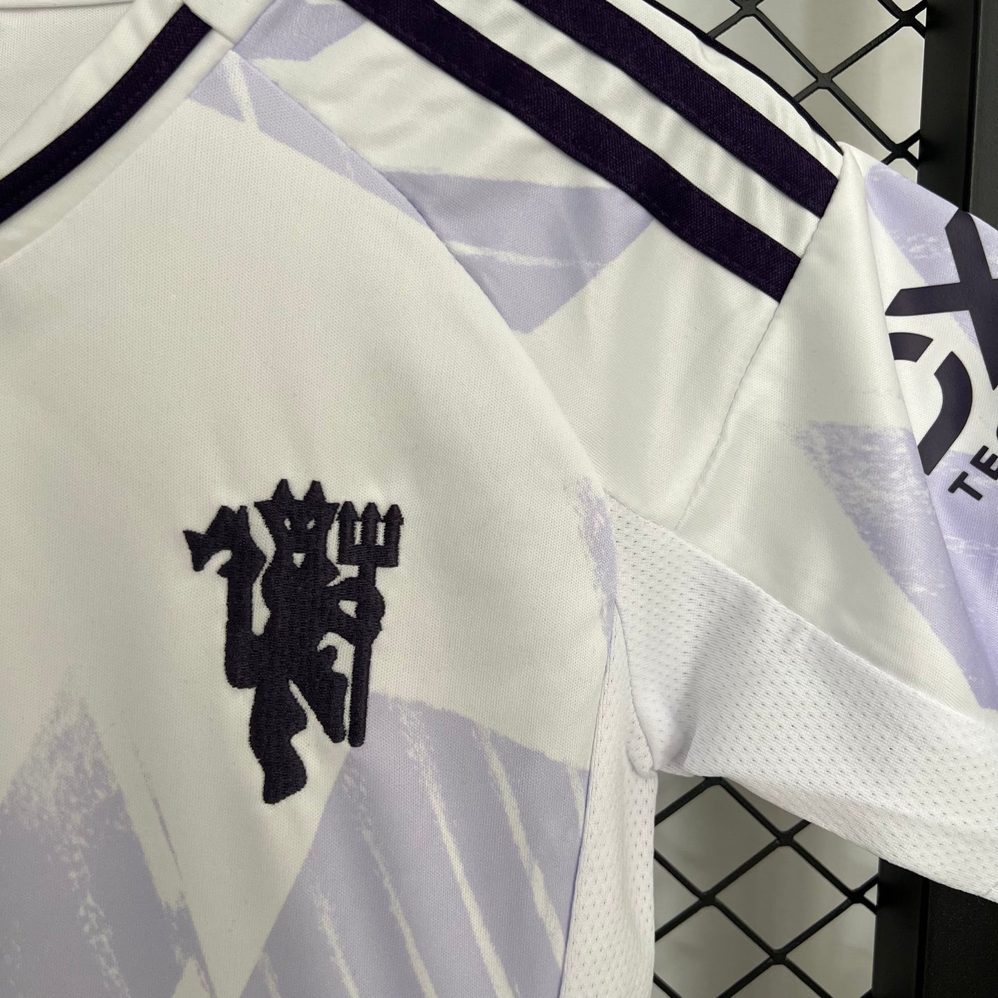 25/26 Manchester United Away Kids Size Jersey