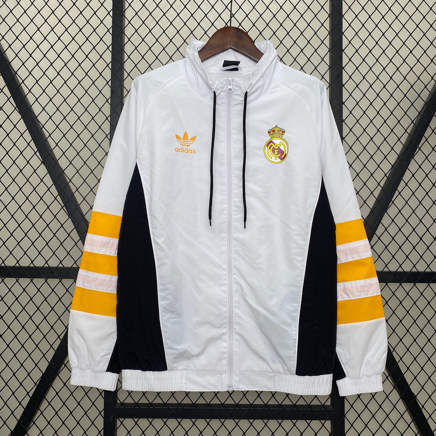 2024/25 Real Madrid Classic Windbreaker