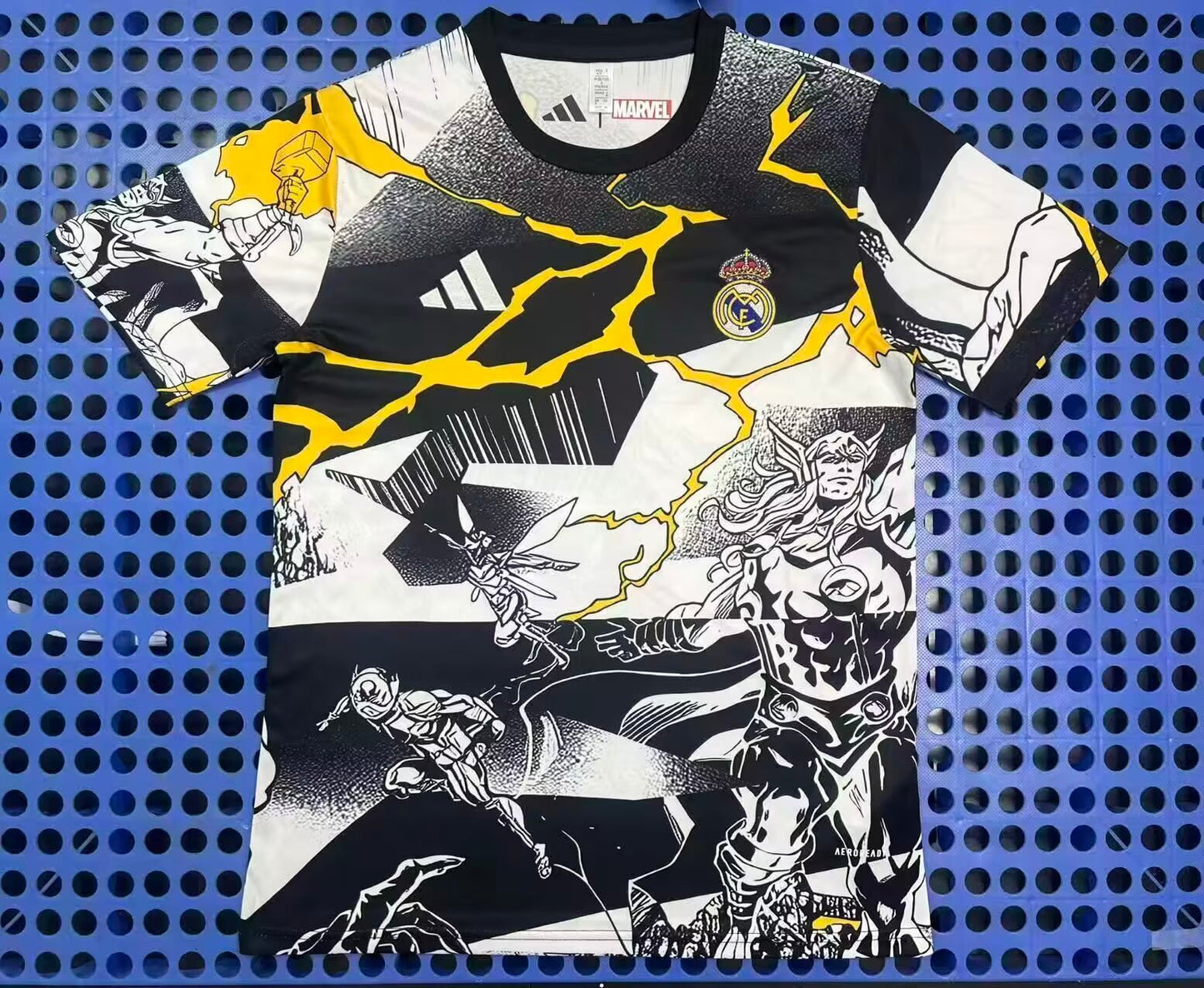 Real Madrid 'Marvel Avengers' 25/26 Jersey
