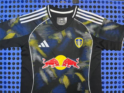 Leeds United 25/26 Third Jersey