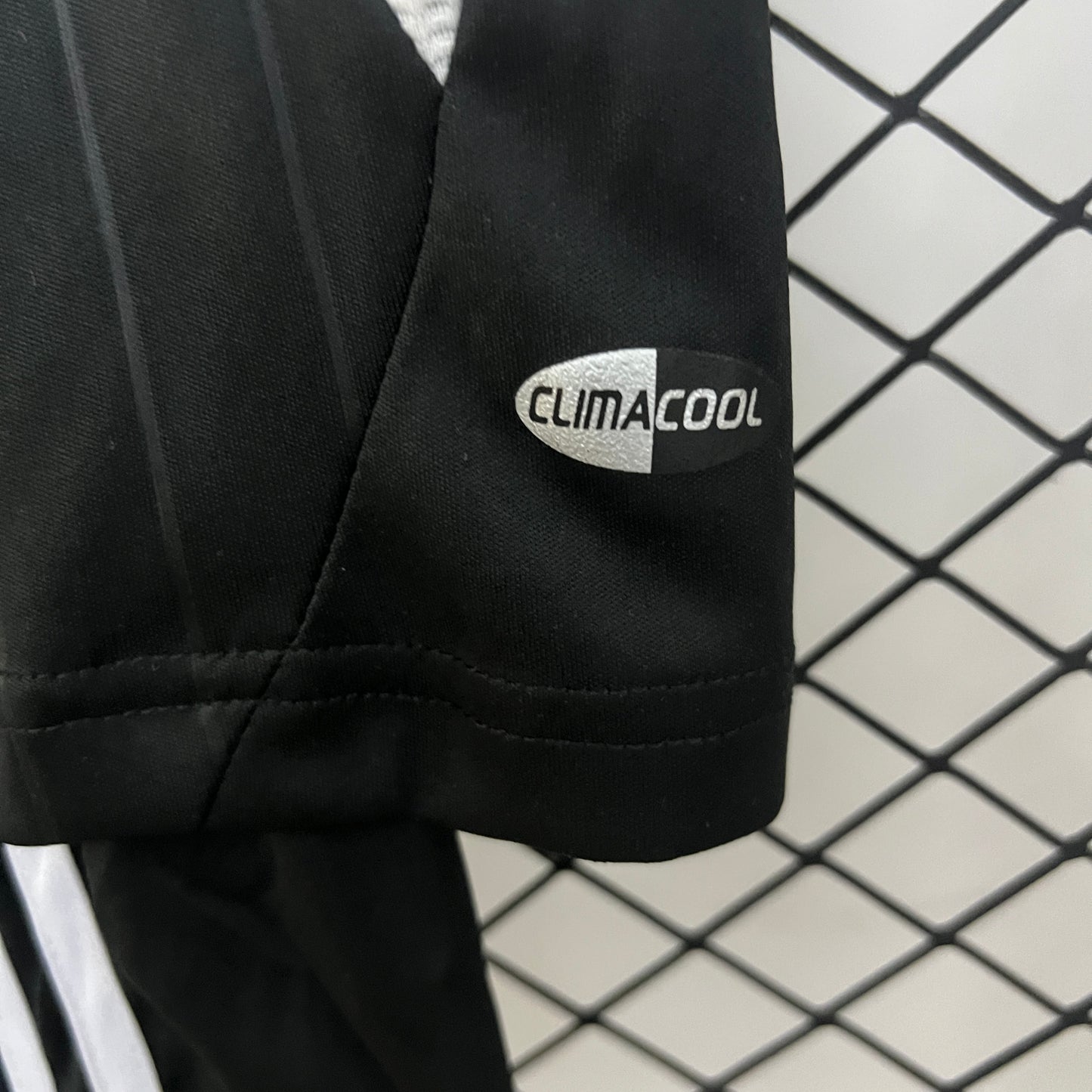Retro Real Madrid 06/07 Away Premium Kids Set