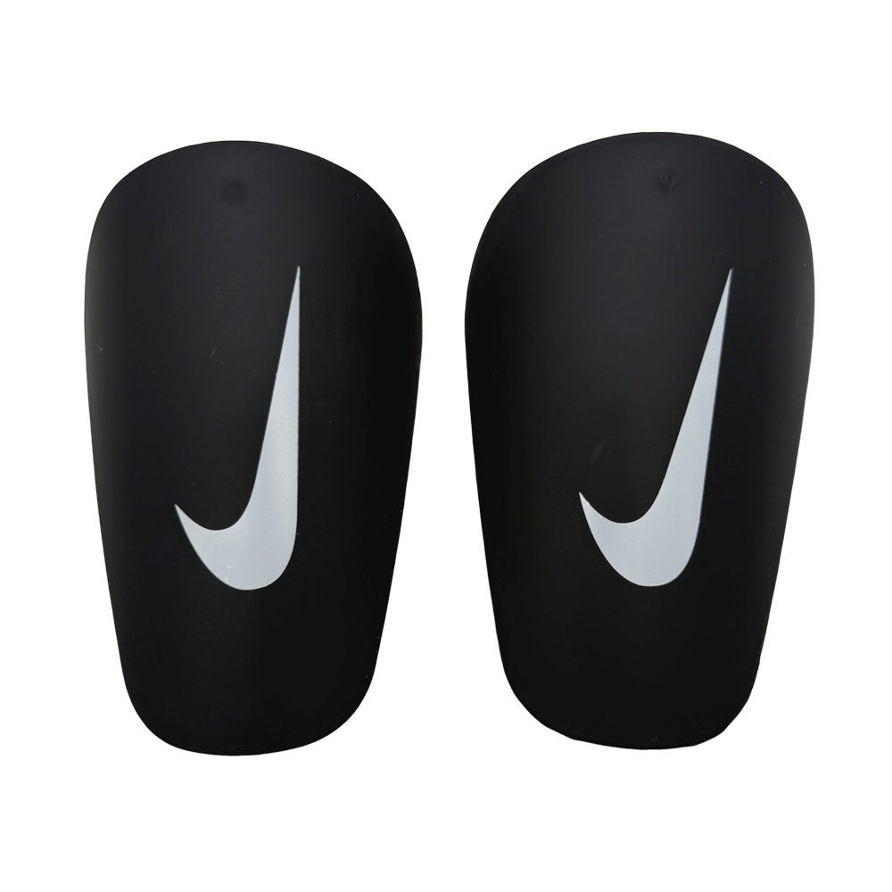 Lightweight NikE Shin Pads