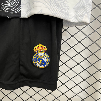 Real Madrid Black/White Premium Kids Set