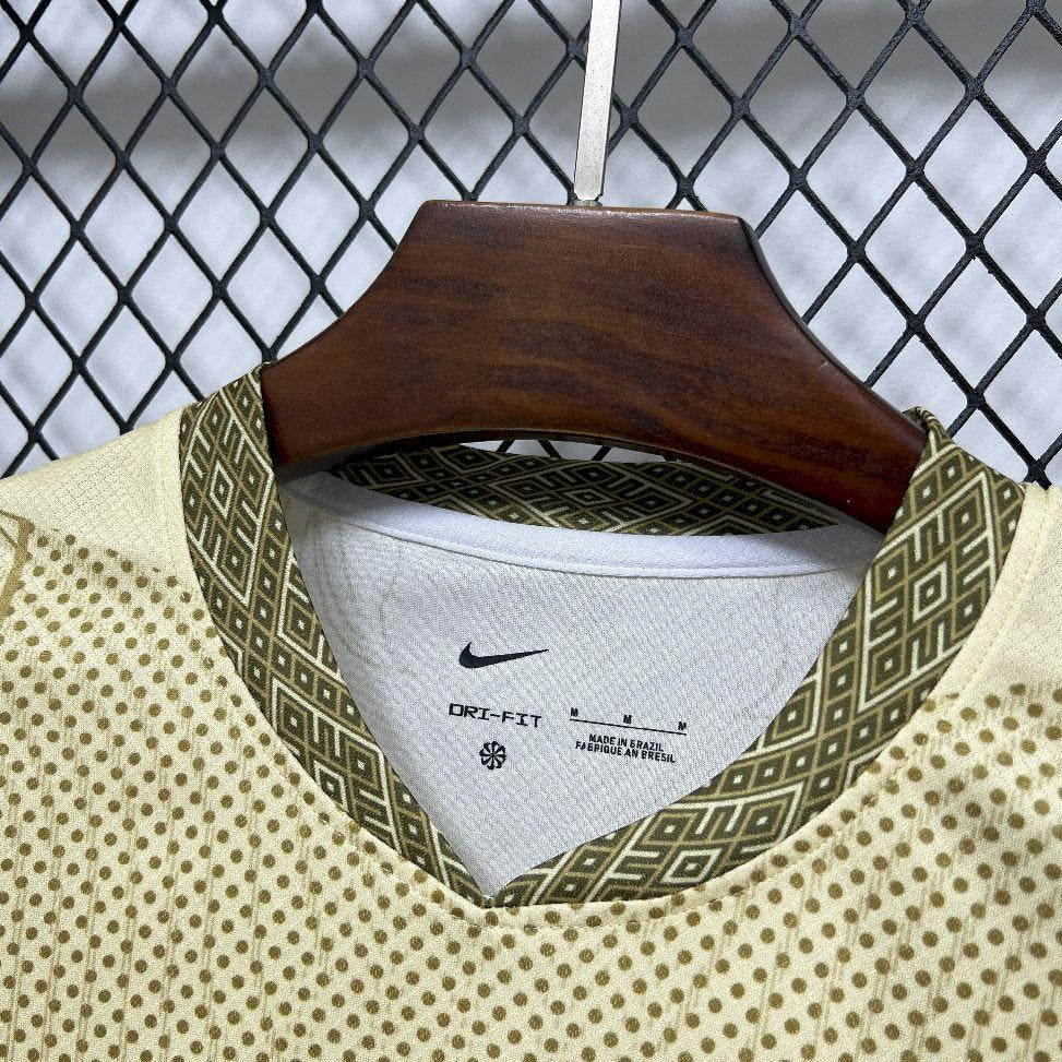 2025/26 Men's Brazil Parrot Premium Jersey