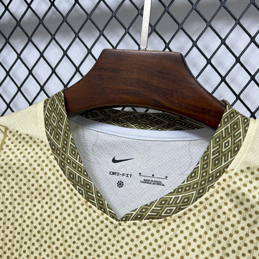 2025/26 Men's Brazil Parrot Premium Jersey