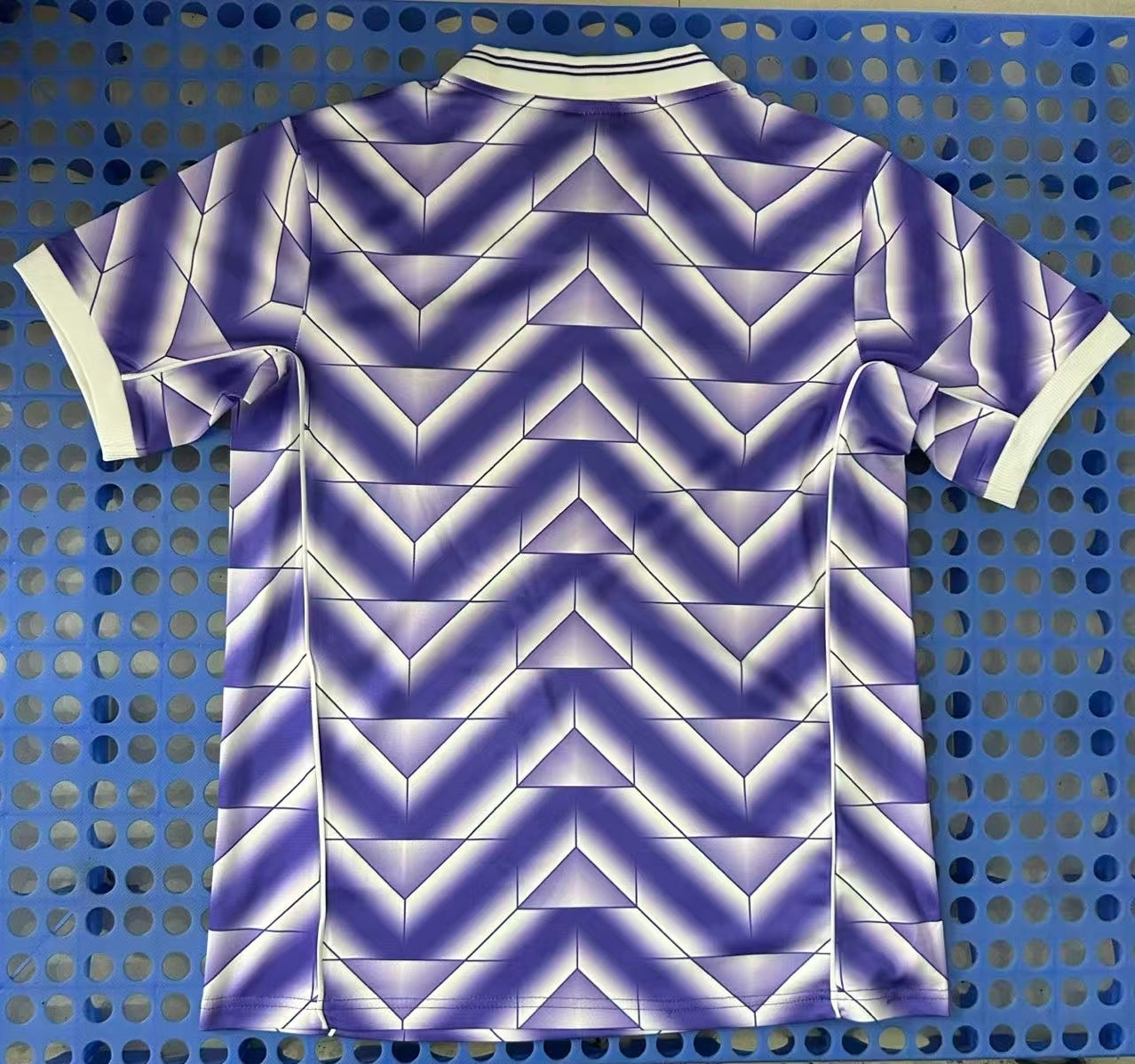Real Madrid Purple Trefoil 25/26 Jersey