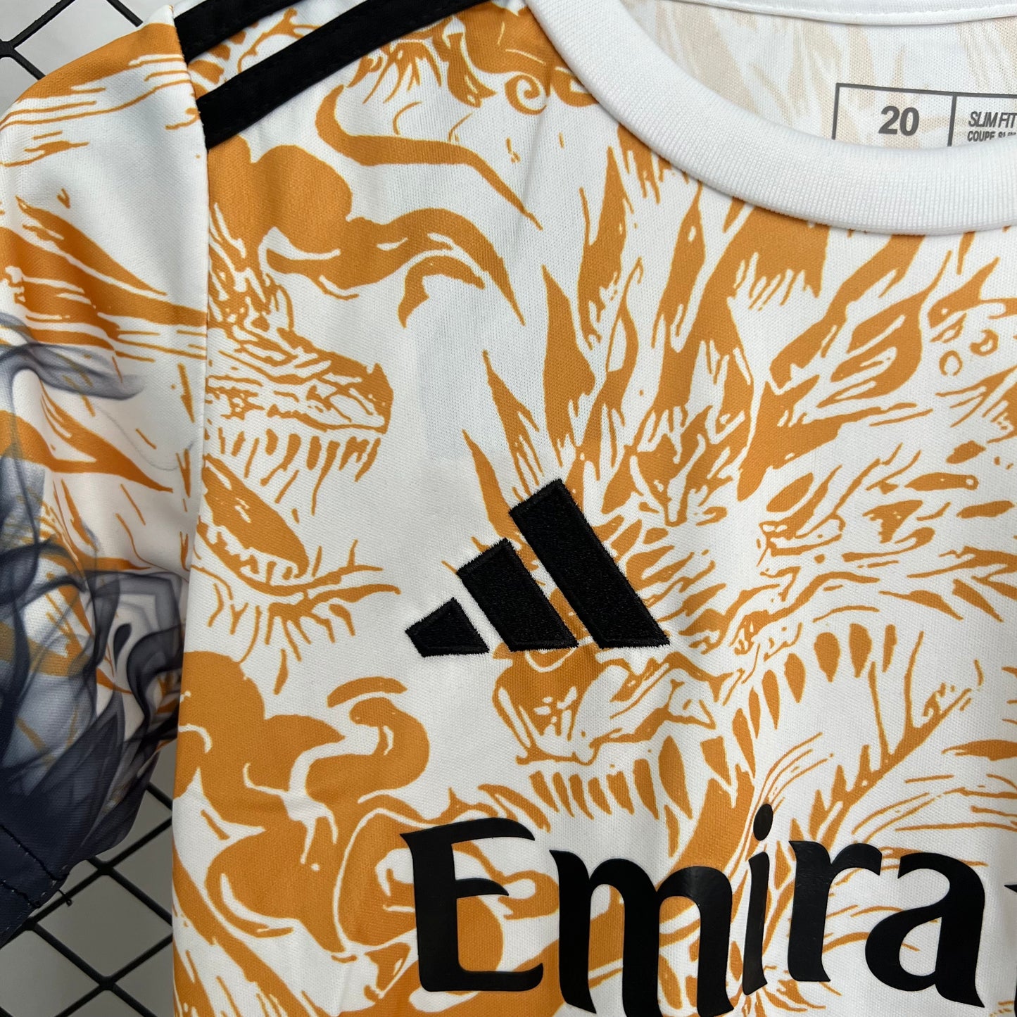 Real Madrid 'Naranja' Premium Kids Set